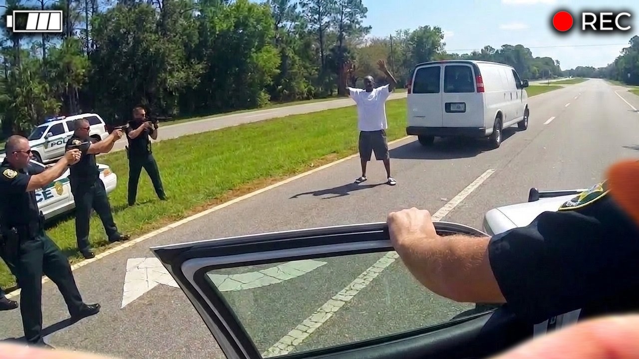 Whole Police Department Hunt Down Friend's Killer