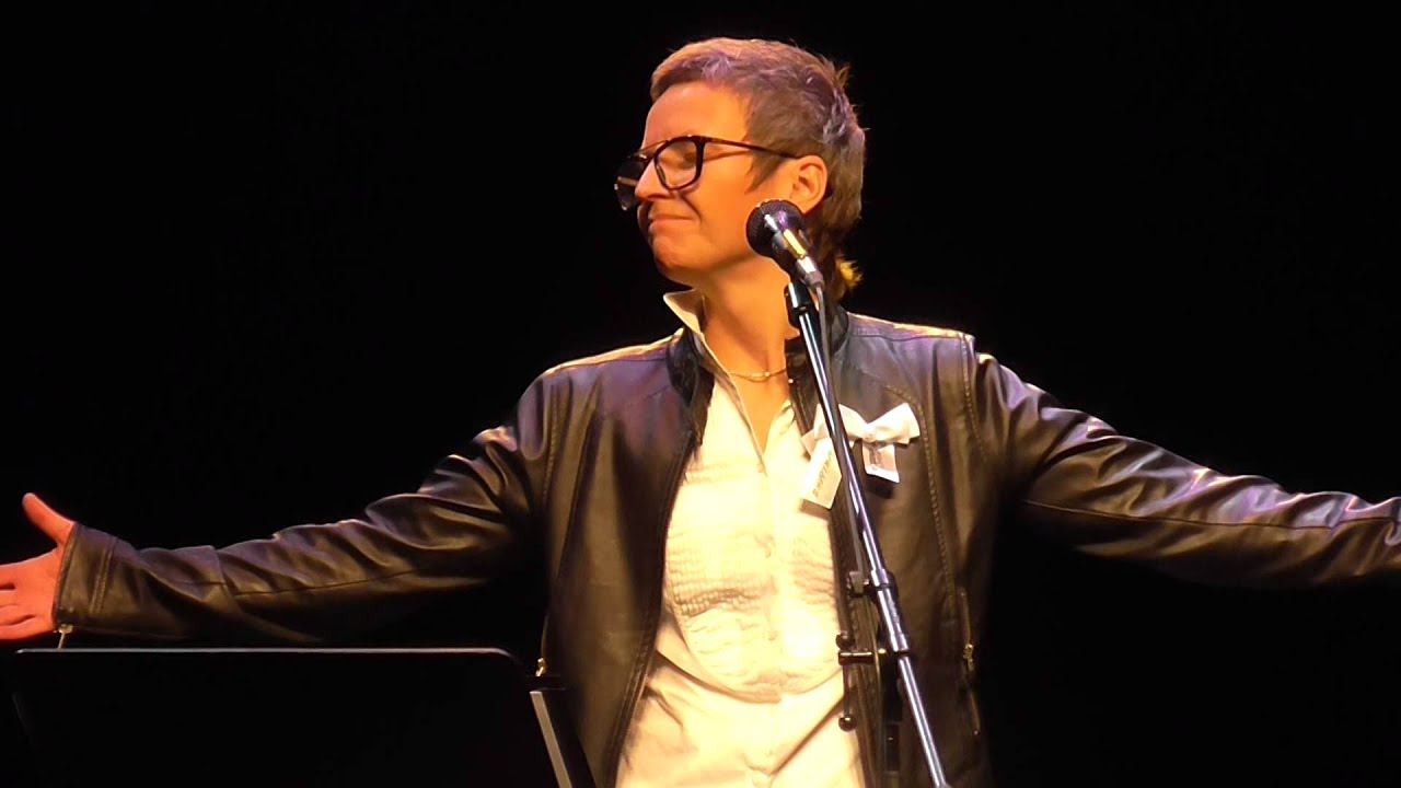 сурганова и оркестр воздух. сурганова и оркестр 5 декабря 2022 химки. сурганова и оркестр воздух. сио сурганова. песня воздух воздух сурганова.