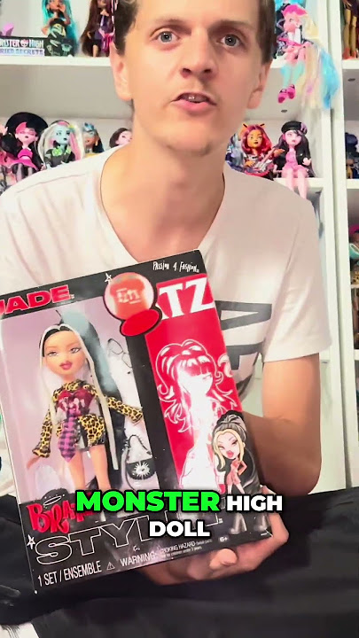 Bratz Jade vs Monster High?! ICONIC Unboxing! #Monsterhigh #Deucegsdoll #shorts