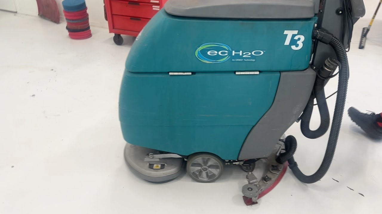Köp Skurmaskin Tennant T3 ec H2o på Klaravik