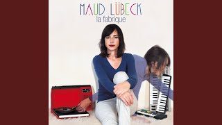 Video thumbnail of "Maud Lübeck - Le parapluie"
