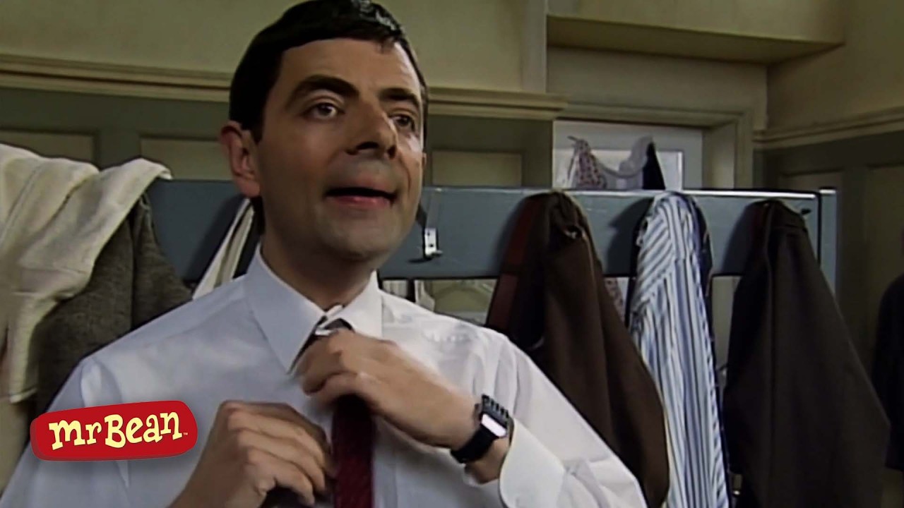 Mr Bean's Changing Room Disaster 👔 | Mr Bean Live Action | Funny Clips | Mr Bean