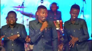 PRAISE TEAM TAG FOREST YA KWANZA -TWASOMA NI NJEMA SANA