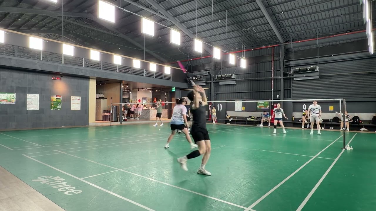 2026.3.4｜板橋羽球館打球｜04｜Julie.Sunny vs 城堡.高昕