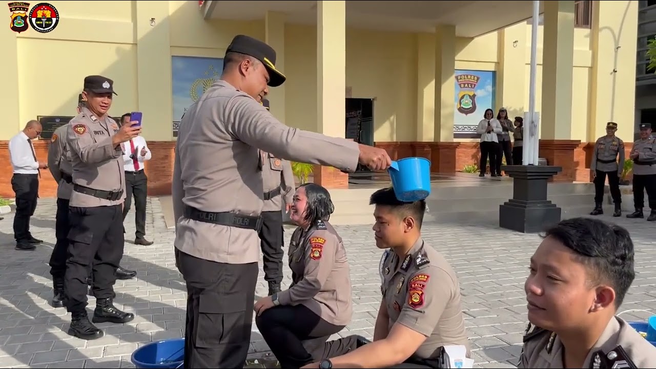 Upacara Kenaikan Pangkat Personel Polres Kawasan Bandara I Gusti Ngurah Rai.