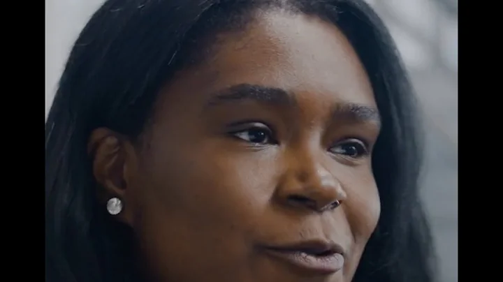 This college student is using her science degree t...