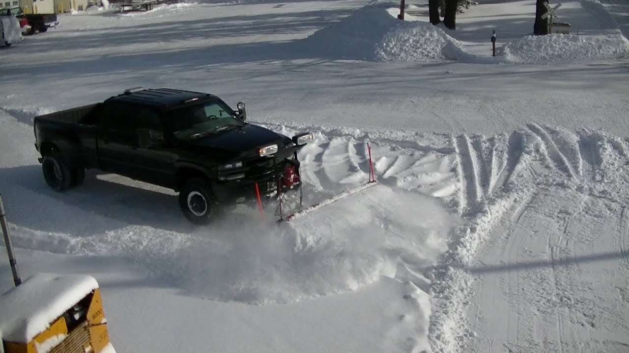 Snow Plowing 02 Chevy Silverado Dually Western Pro Plow ...