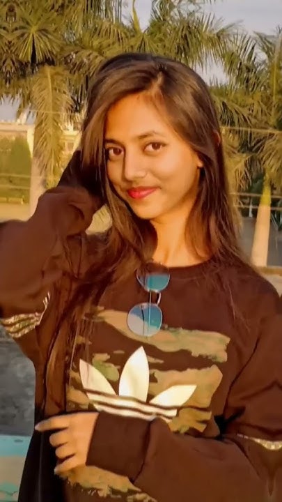  Cute winter poses| golden hour selfie poses in winters | sunkissed ...