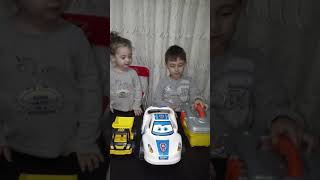 Eymen Tamir Setini Tanitiyor