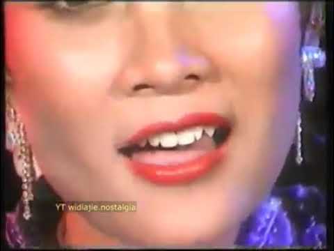 PANTAI KUTA - NINING MEIDA