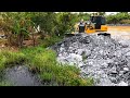 Smothly Or Amazing SHANTUI DH17C3 Pouring Soil,Filling More,Working Perfect Using Water Stone