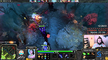 Pro Streamer tries to hit an Arrow!