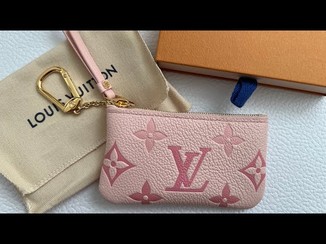 UNBOXING/REVEAL: LOUIS VUITTON BY THE POOL 2023 SUMMER PINK DEGRADE KEY  POUCH/CLES 