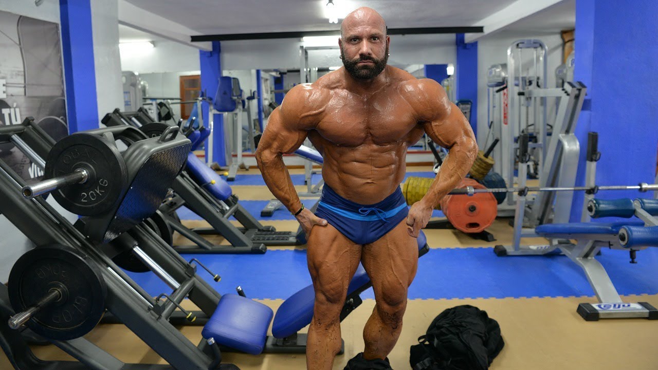 Frühstück, Gym & Meeting. Steve Benthin in Benidorm