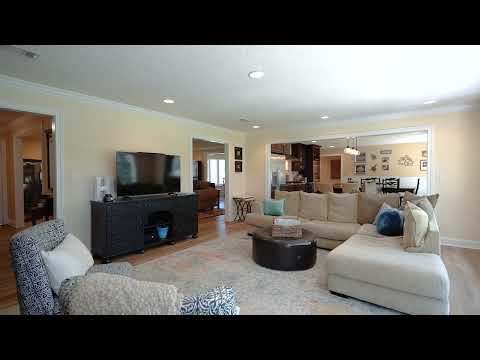 8653 Villa San Jose Drive East, Jacksonville, FL home video tour