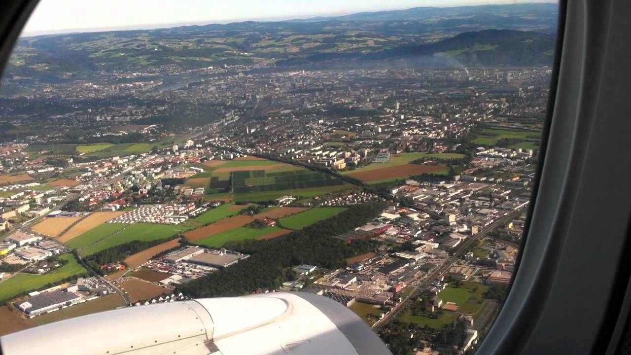 Take Off Flughafen Linz-Hörsching über Leonding und Linz