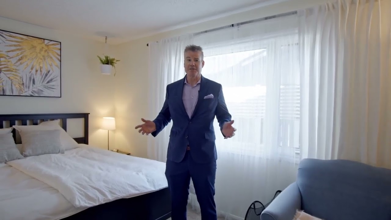 203 Lake Bonavista Dr SE