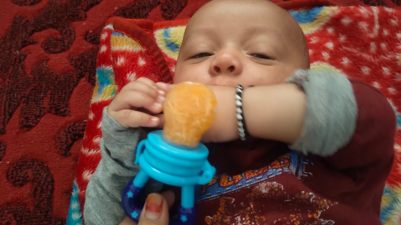 chote bacho ke liye sabse best hota hai fruits khane ke liye viral 