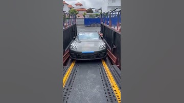 Quá trình cho xe ô tô Porsche lên Xe Lồng như thế này các bác ạ