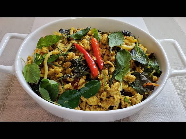 Kuah Kroeung | Cambodian Minced Chicken Stir Fry Recipe class=