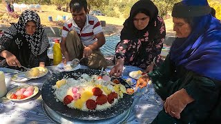 Cooking Special Food by Feriba/Grandma's Family Gathering screenshot 1