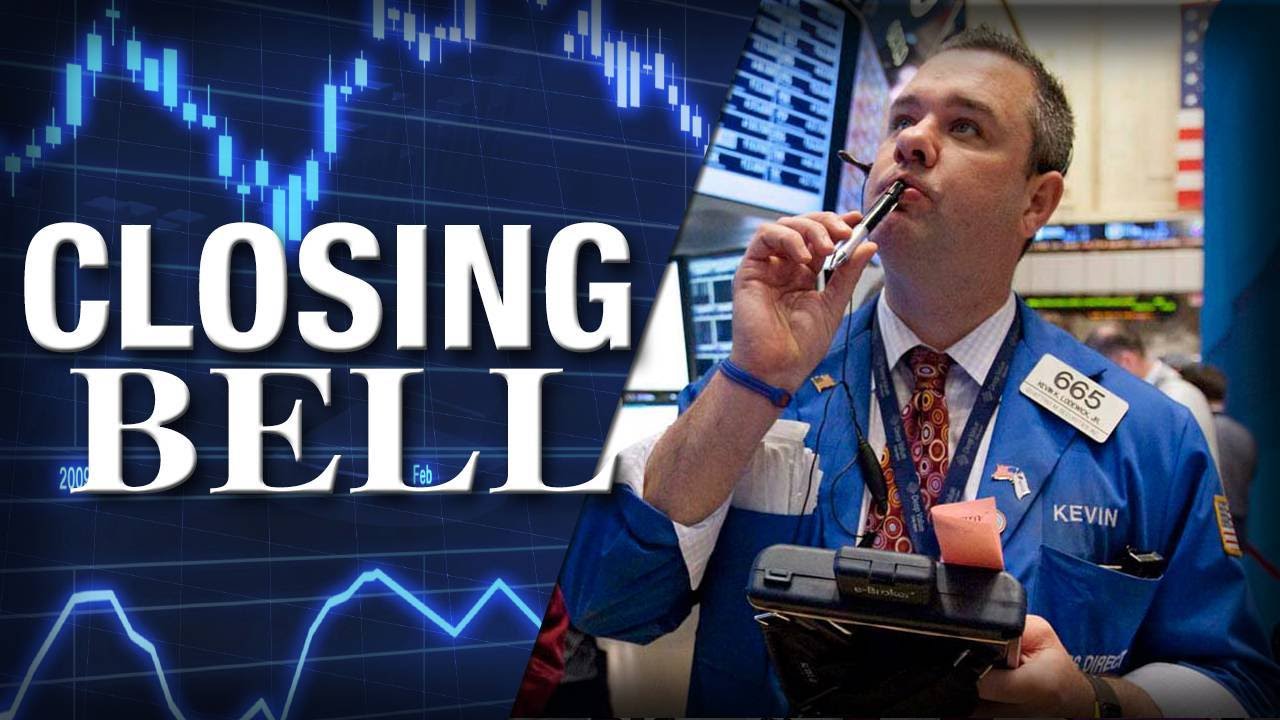 Stocks End Day With Slight Gain, Mallinckrodt Shares Rebound, Apple Declines