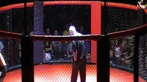 Jeff Law vs Auney Casteneda