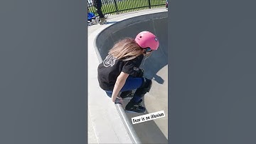 Face your fears or live in regret 🫣 #rollerblading #fear #shortsvideo
