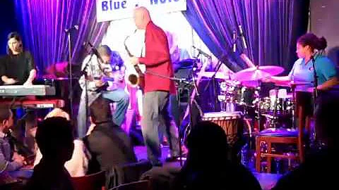 Bernard Bop featuring Nikki Glaspie, Amy Bowles, A...
