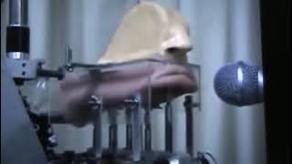 Creepy 1961 Computer Sings DAISY HAL'S song from  2001