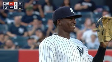 BAL@NYY: Gregorius lays out to make a fine stop