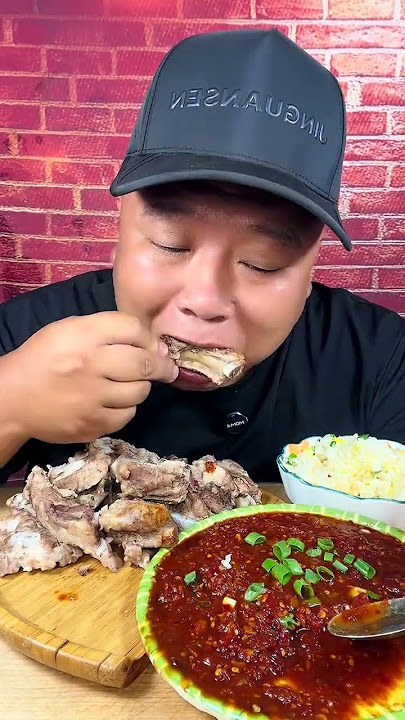 Ribs with spicy sauce Delicious in the world This hot sauce is oil-free 0 additives Fresh pepper