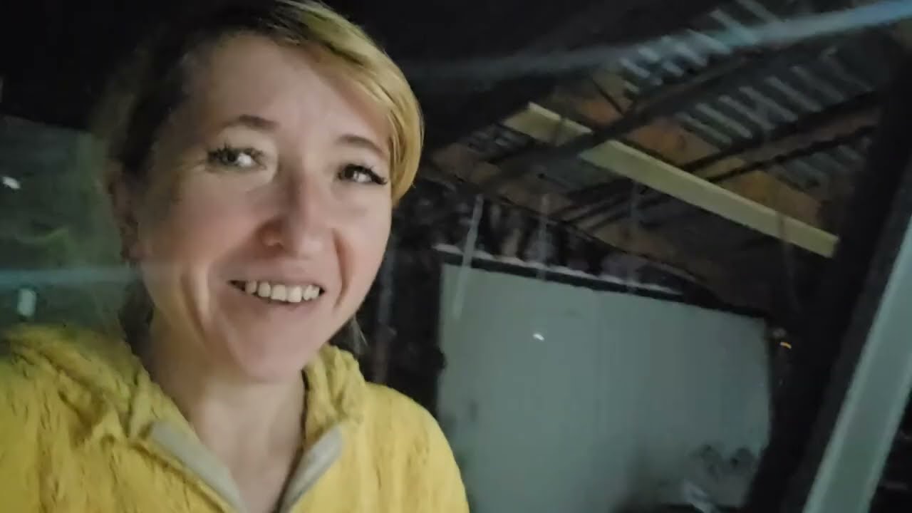 Кот умирает без помощи,помогите пожалуйста 