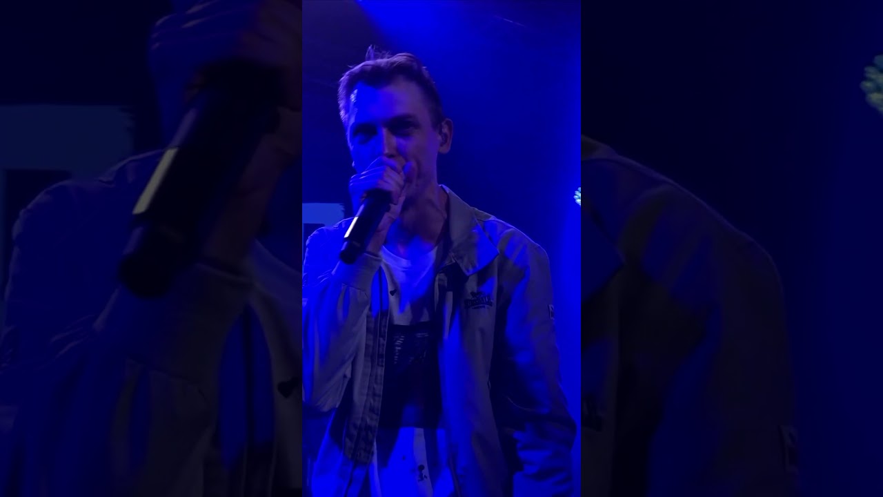 Охотник КИШ, группа Порнофильмы, концерт в Стокгольме