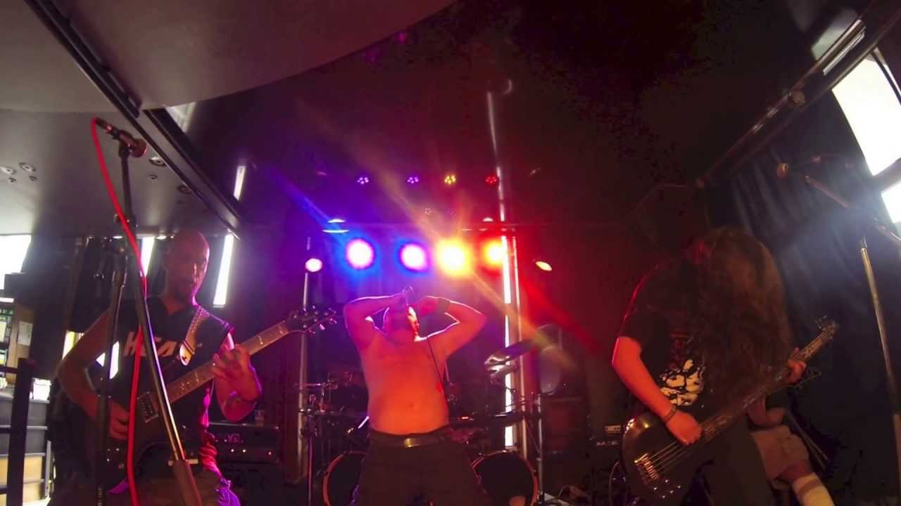 Guarda SKELT'S - I SPIT ON YOUR FACE su YouTube Guarda SKELT'S - I SPIT ON YOUR FACE su YouTube