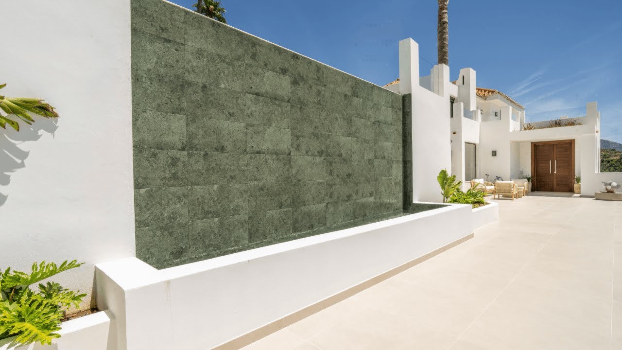 4.950.000€ NUEVA ANDALUCIA Marbella 5 Beds DV3231