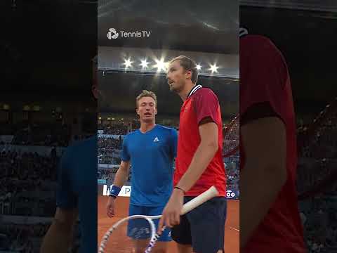 Видео: Daniil Medvedev Retires vs Lehecka 