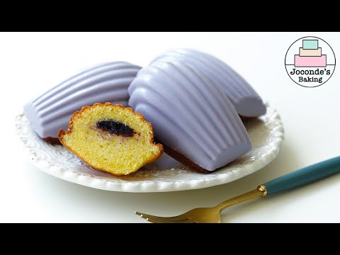 /Cream Cheese <strong>Blueberry</strong> Madeleines