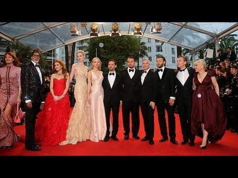 Video: 65. Cannes Film Festivali'nin Açılışı Nasıldı?