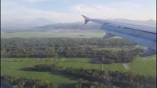 Pemandangan Bumi dari Dalam Pesawat, Hingga Akan Landing di Bandara