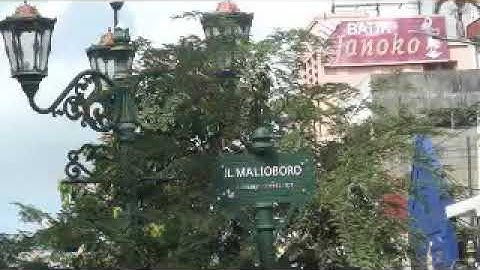 MALIOBORO~Lagu/Voc:Peyek Clever~Musik Studio 11 Pamularsih~Video~Risna Margana