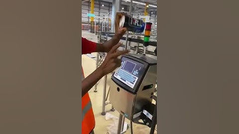 EC 2000 Continuous InkJet (CIJ) Machine Coding on cans