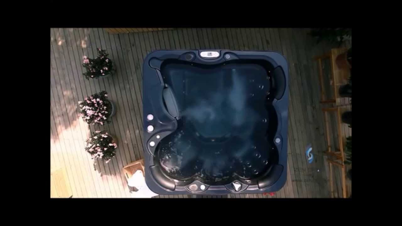 The Countesa Hot Tub By Zen Spas & Exclusive To Hottubsuppliers.com & Including MicroSilk® By Balboa