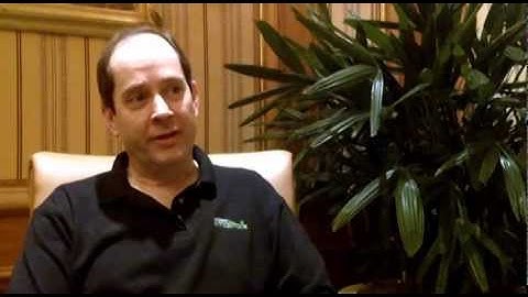 Mark Grinnell and Andreas Hiltner Discussing a Cincom® ObjectStudio® Demo