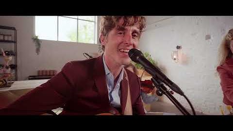 ASQ invites Bert Ostyn (Absynthe Minded) - Papillon