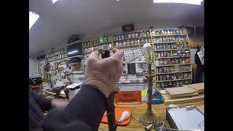 DIY Convert a 3-Way Socket Lamp Holder to a 1-Way Socket Lamp Holder  @ MKE Gadgets #27