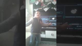 Mesele Cakal Olmaktta Değil Yiyen Asıl Mesele Cakallarla Dans Edebilmektte..