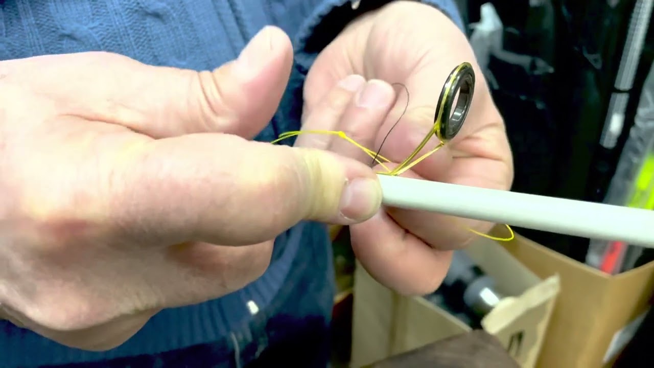 Cómo colocar un pasahilo en una caña.  Te explicamos como empatillar en una caña. @marianopesca