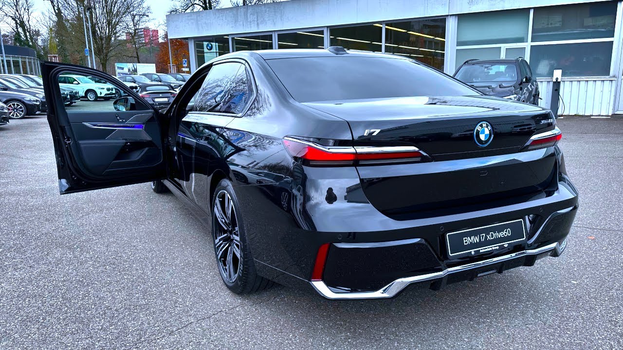 New BMW I7 Electric 2023