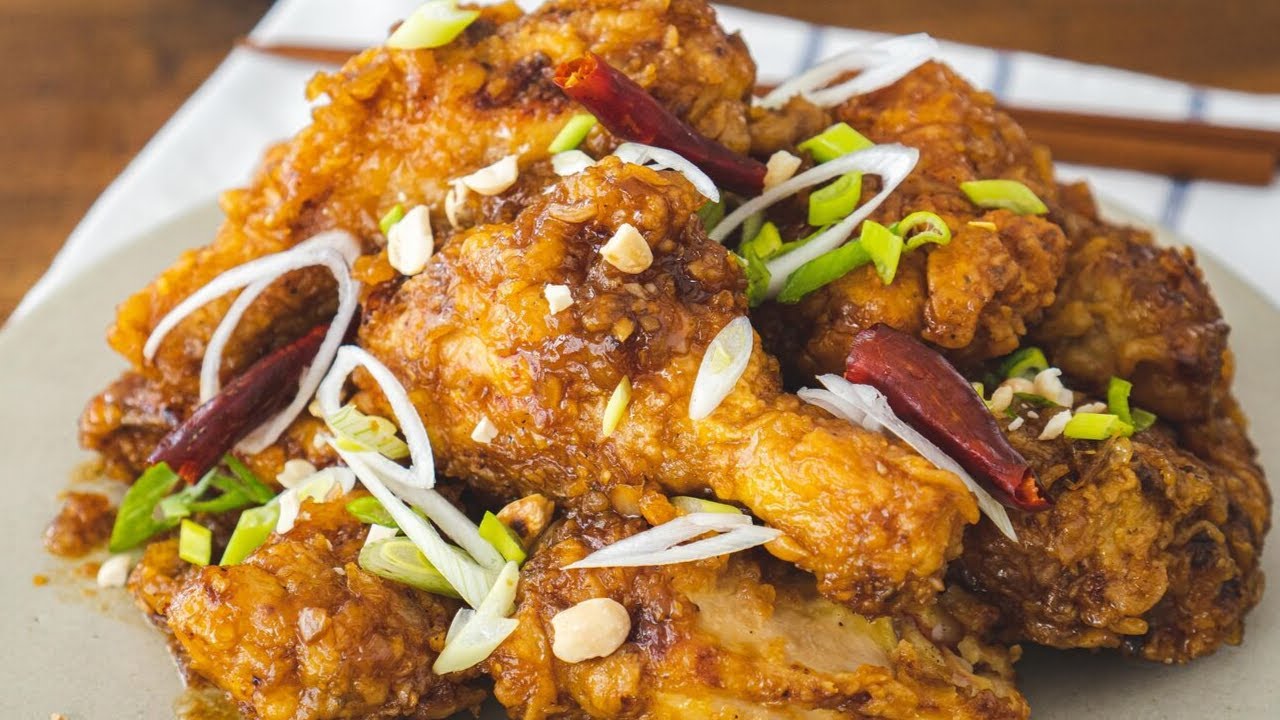 Wang Galbi TongDakㅣPollo frito a la Salsa de GalbiㅣReceta facil de pollo al galbi